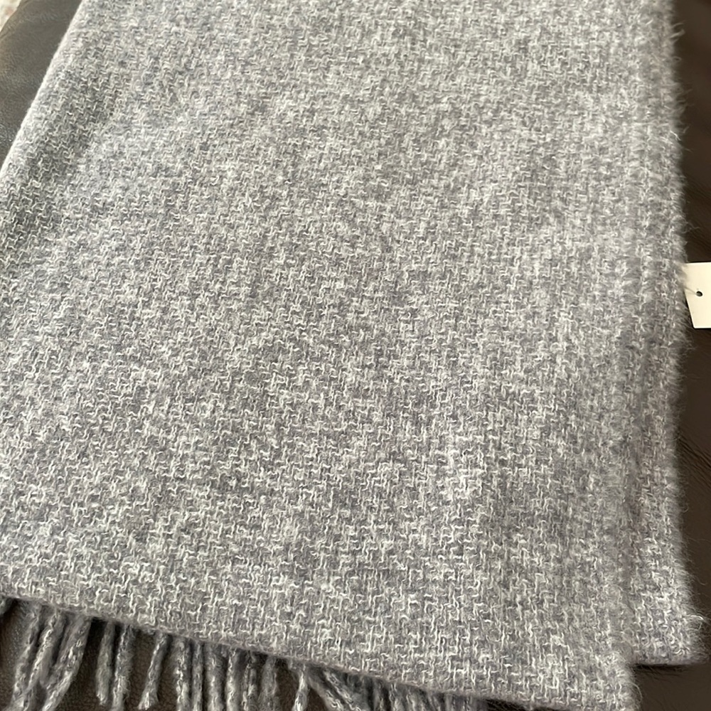 NWT soft gray scarf